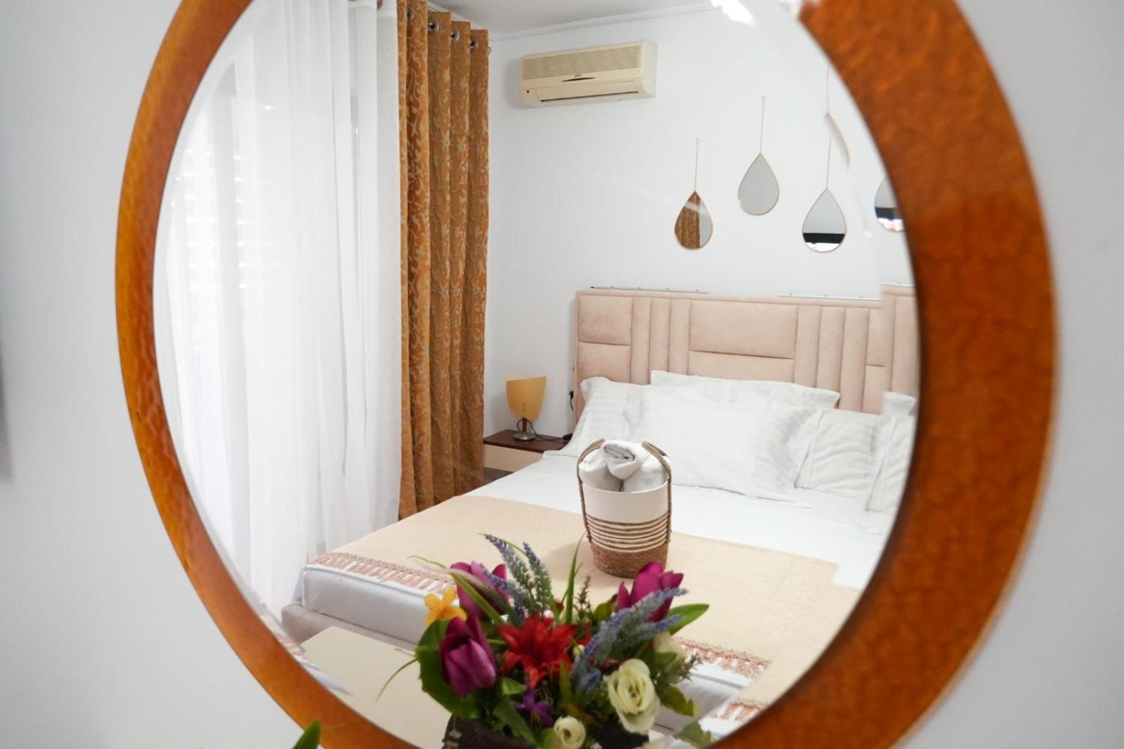 Shano'S Apartment Sarande Exterior photo